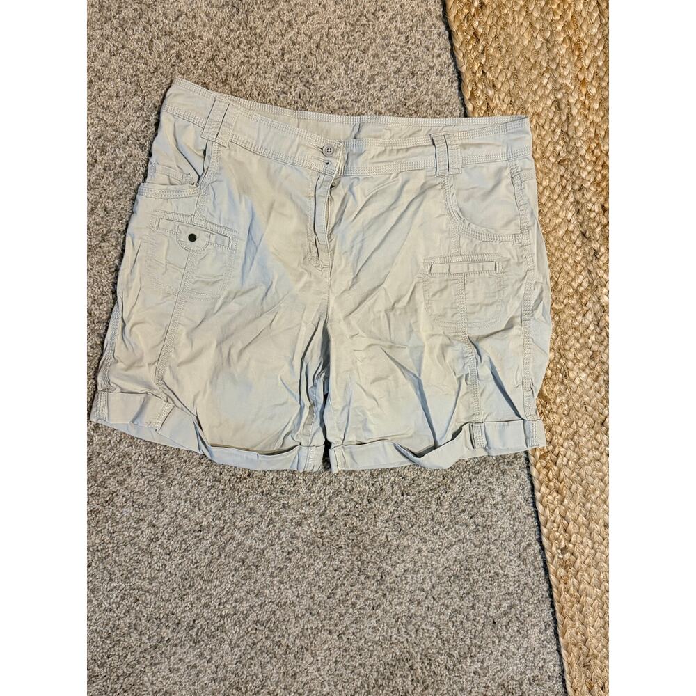 3 for $9 Style & Co Cotton Blend Beige Cargo Shortw Women's 12 EUC